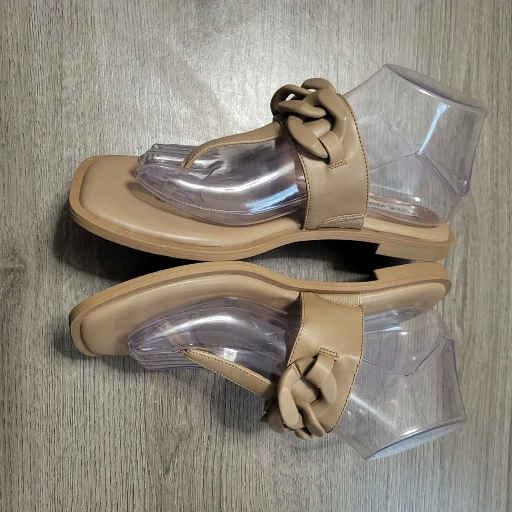 Steve Madden Ariellah Tan Chain Link Square Toe Thong Sandals Womens 8.5 Nude